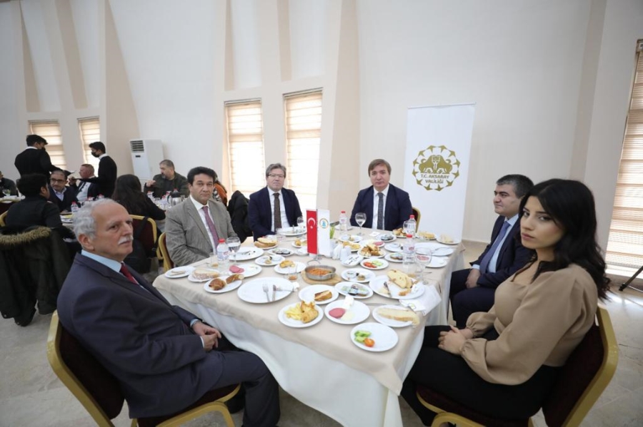 Aksaray Valisi Hamza Aydoğdu basın mensuplarının ’10 Ocak Çalışan Gazeteciler Günü’nü kutladı