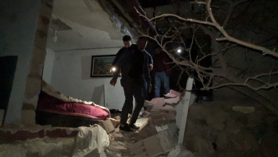 Şofben bomba gibi patladı: 1