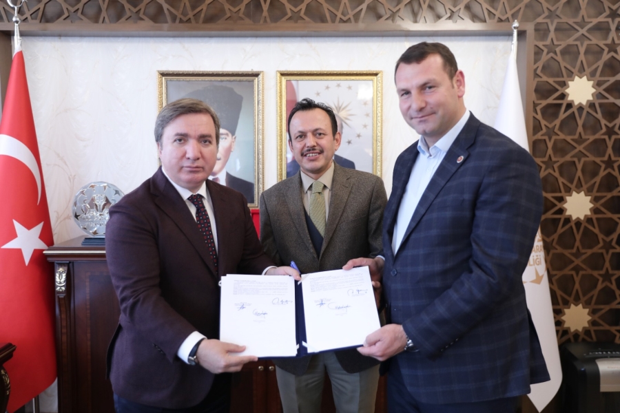 Hayırsever işadamı lise binası, 112 Acil Sağlık Hizmetleri İstasyonu ile Aile Sağlığı Merkezi yaptıracak