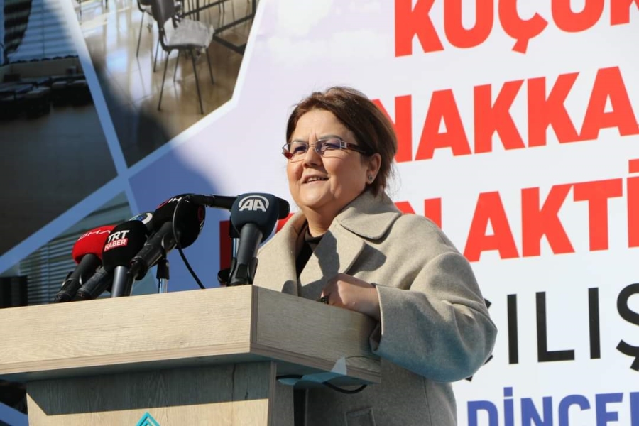 Bakan Derya Yanık: Kadınlarla aileler güçleniyor, güçlü aileler güçlü toplumu oluşturuyor