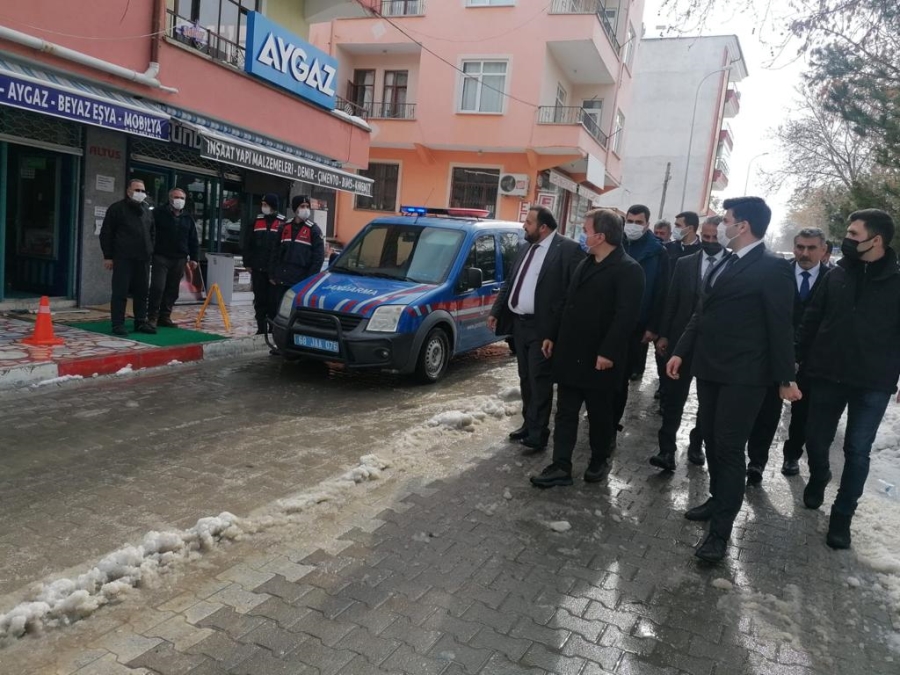 Karla mücadelede tüm ekipler seferber edildi