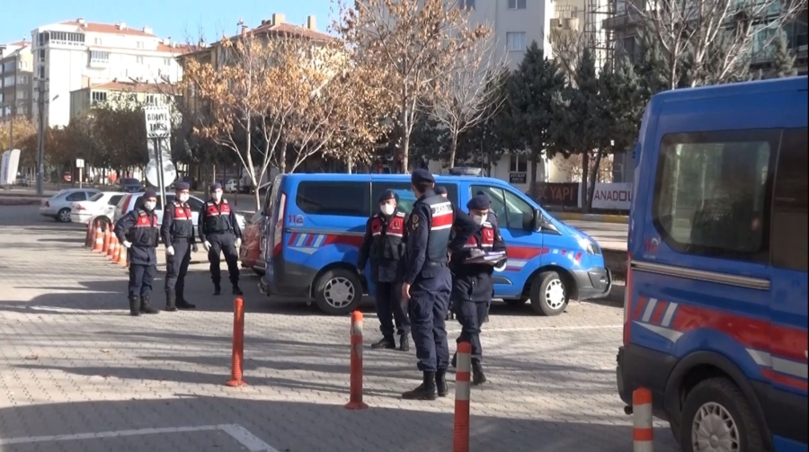Koyun hırsızları yakalandı