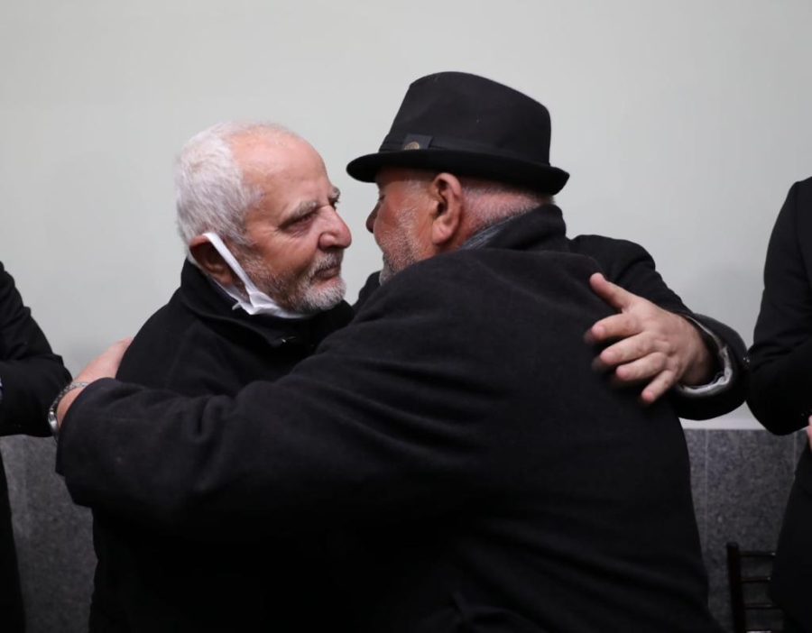 Küs kardeşleri Vali Hamza Aydoğdu barıştırdı
