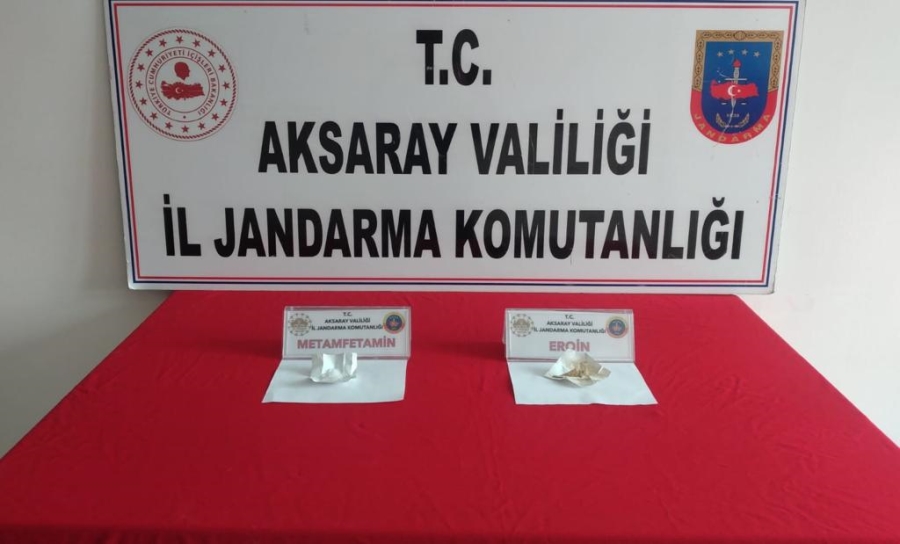 Şüpheli şahısların üzerinden eroin ve metamfetamin çıktı