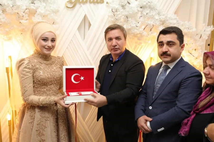 Aksaray Valisi Hamza Aydoğdu Eskil Kaymakamı Yunus Coşkun’a kız istedi
