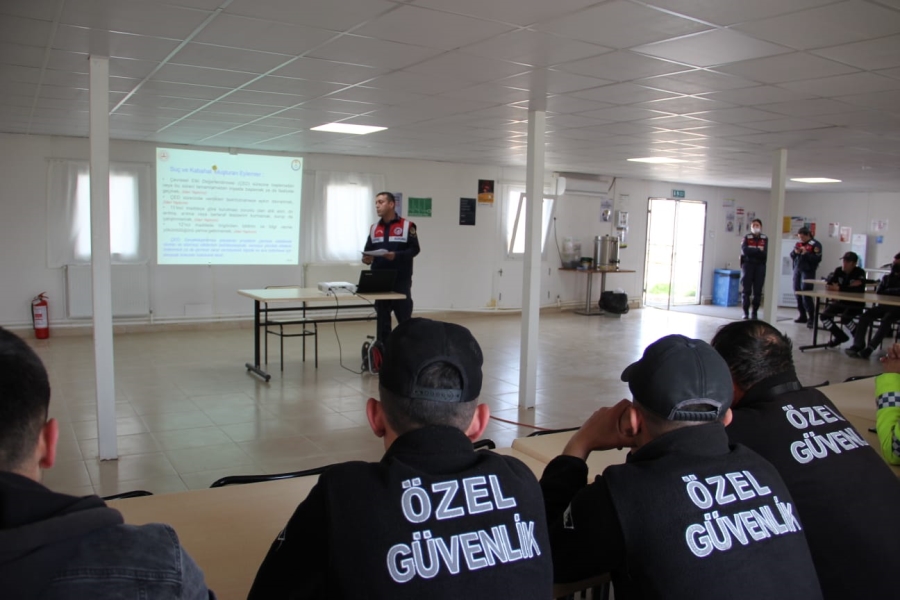 Güvenlik görevlilerine 