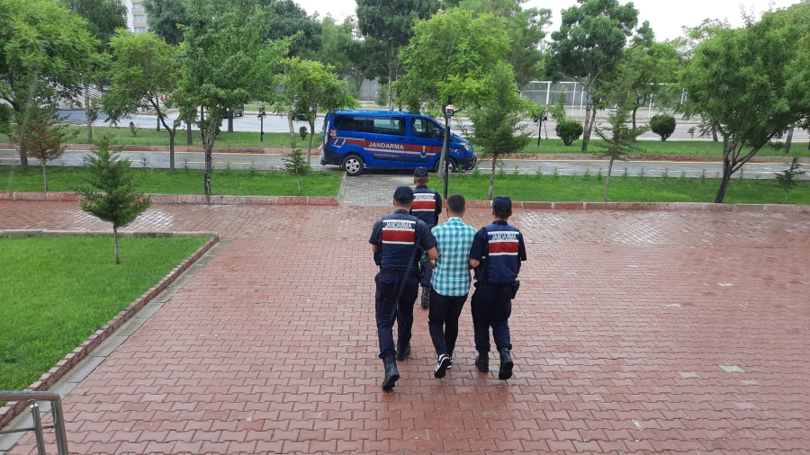 12 yıl 8 ay kesinleşmiş hapis cezası bulunan şahıs yakalanarak tutuklandı