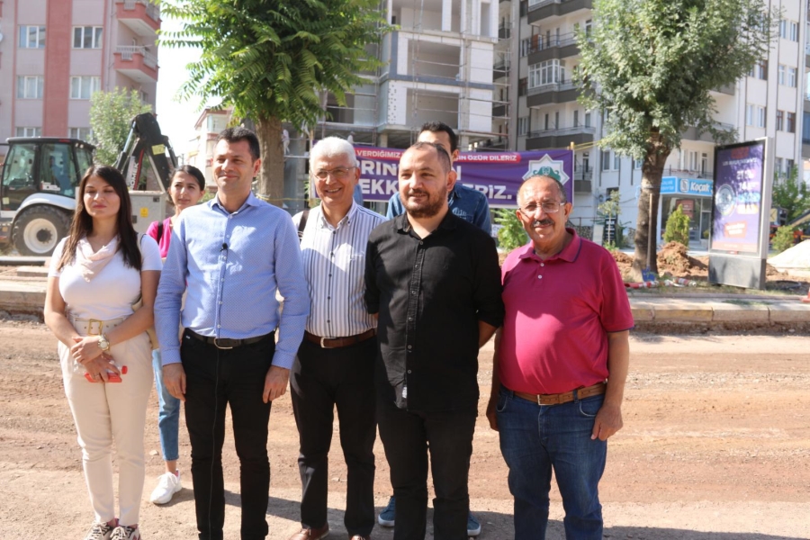 CHP İl Başkanı Ertürk: Esnafı mahvettiniz,bitirin şu yol çalışmasını 