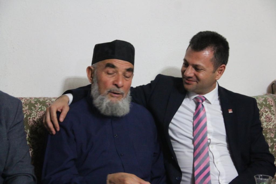 Yılın Ahisi Seçilen Zeki Satıcı: En Büyük Arzum Çıraklar ve Kalfalar Yetiştirmek