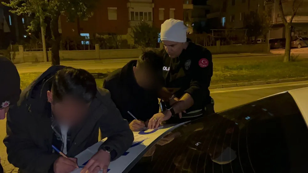 Drift yapan sürücünün ehliyetine el konuldu, 24 bin 406 TL ceza uygulandı