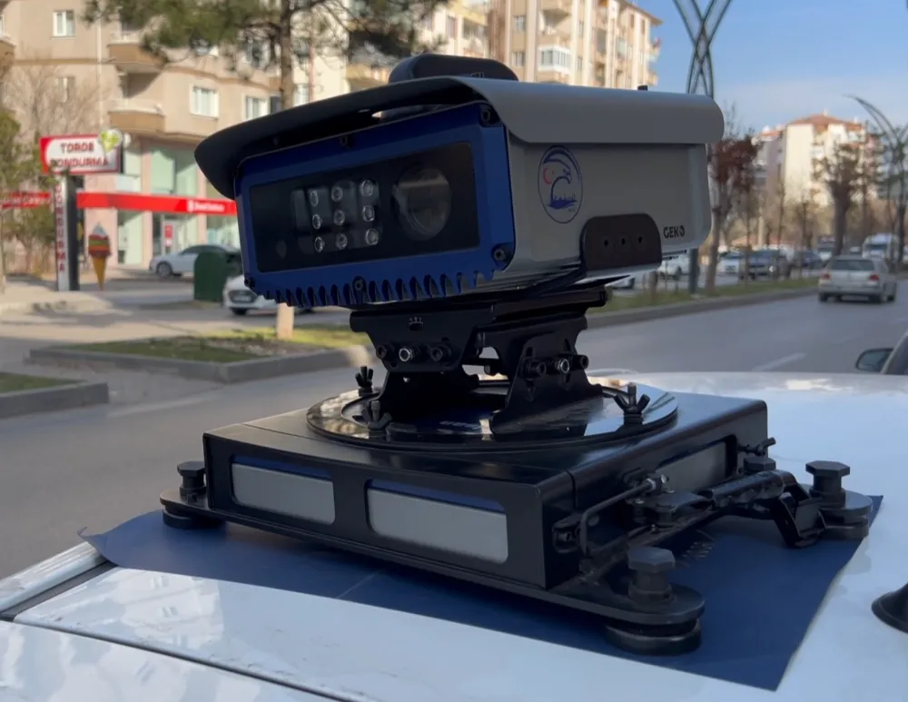 Aksaray Emniyeti Mobil Plaka Tanıma Sistemi ile denetimler yapıyor