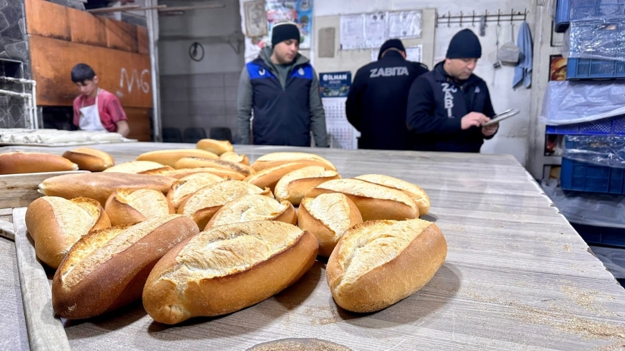 Zabıta ekiplerinden gece denetimi