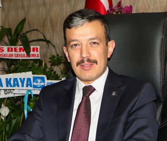 Başkan Aktürk: Kimlik siyaseti eski Türkiye 