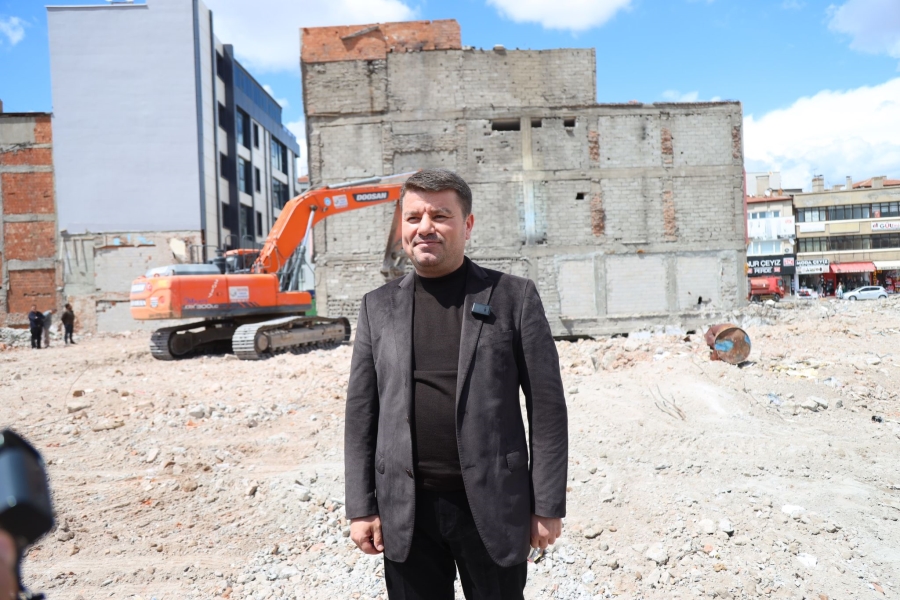 Başkan Dinçer: Kentsel dönüşümde yıkım çalışmalarını tamamladık