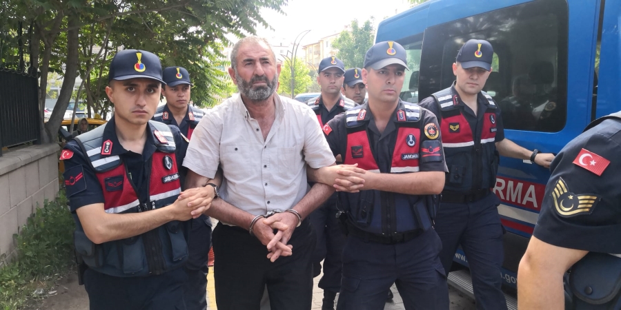 Cinayet işleyen iki kardeş 20 yıl sonra yakalandı 