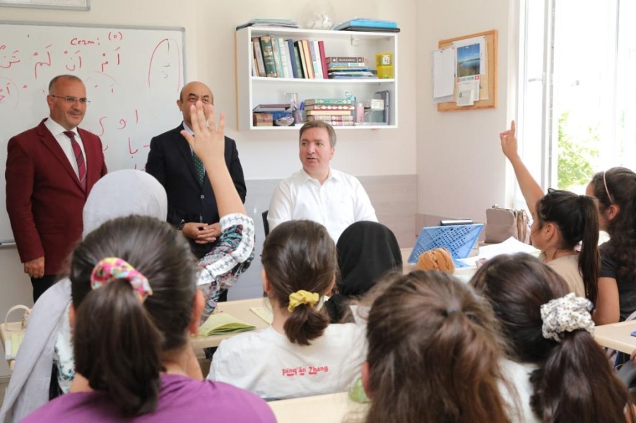 Aksaray’da camiler çocukların yaşam merkezi haline geliyor