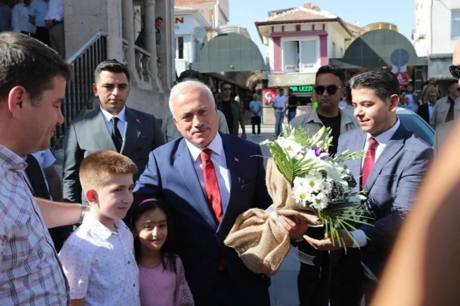 Vali Mehmet Ali kumbuzoğlu: Devlet kapısı hacet kapısıdır, umut kapısıdır