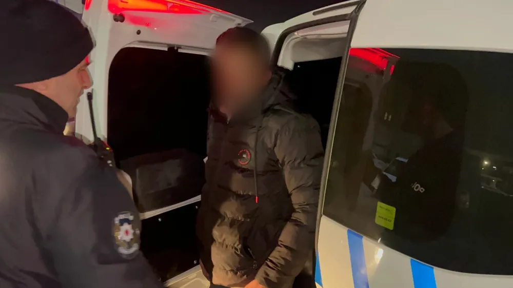 Boşandığı eski eşini hastane otoparkında bıçakladı 