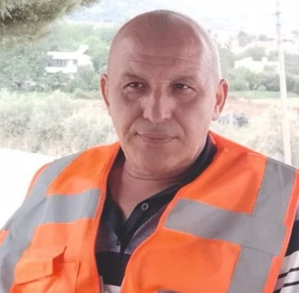 Şantiyede geri manevra yapan vincin çarptığı işçi öldü