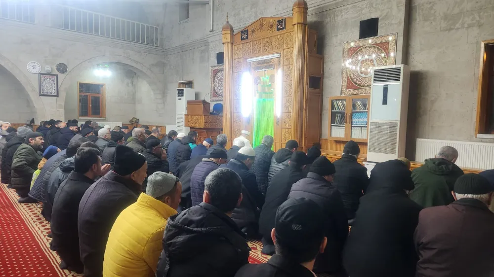 Sabah namazı buluşmaları Koca Sinan Camii