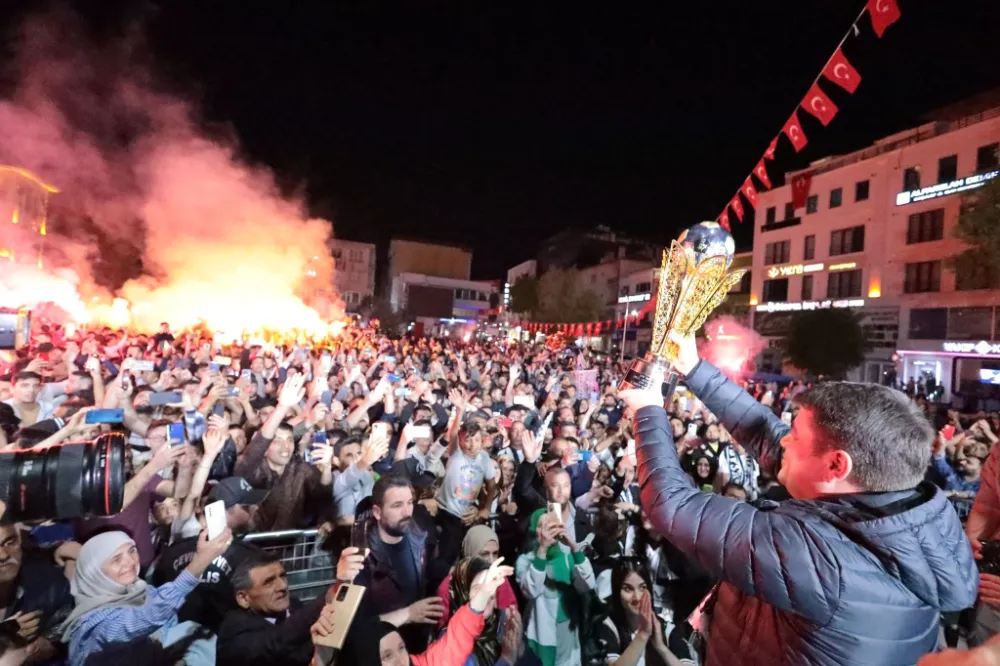Başkan Evren Dinçer: Aksarayspor bizim göz bebeğimiz 