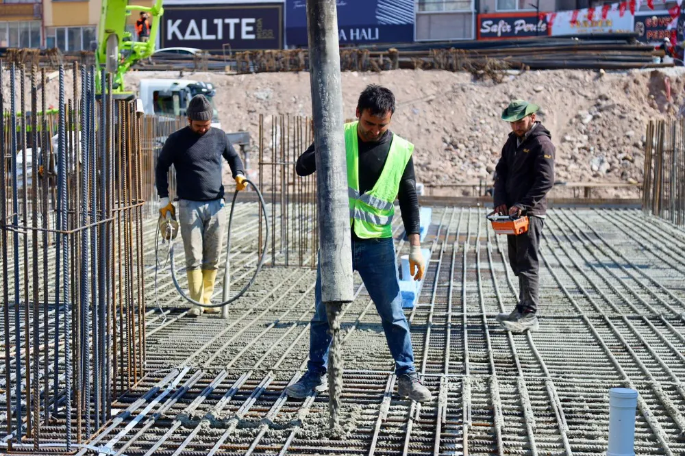 Başkan Dinçer: Kentsel dönüşüm projemiz planladığımız şekilde ilerliyor 
