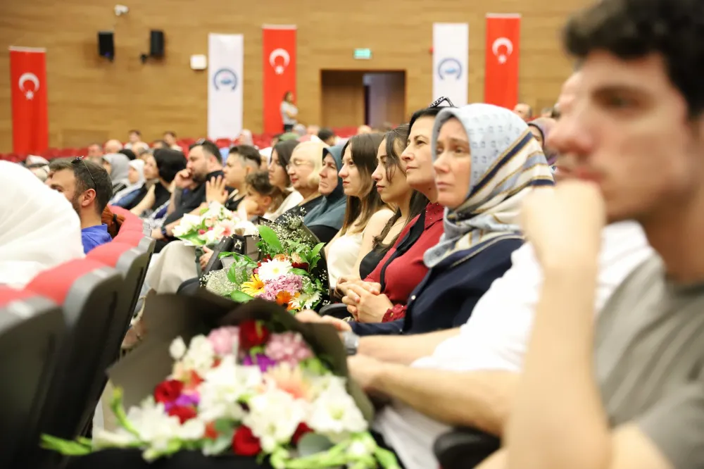 36 Genç Hekim Mezuniyet Sevinci Yaşadı 