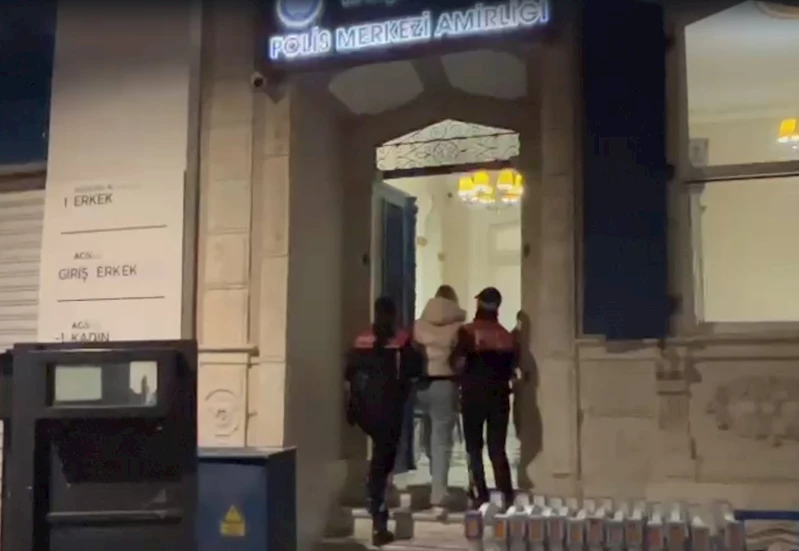 İzmir - 35 yıl kesinleşmiş hapis cezası bulunan hükümlü yakalandı / Video eklendi 