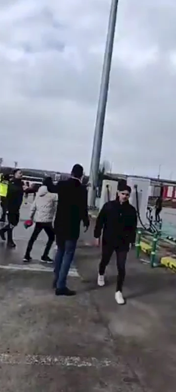 Fenerbahçe ile Amedspor taraftarları, karşılaştıkları dinlenme tesisinde kavga etti