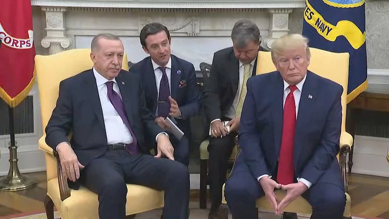 İstanbul - Cumhurbaşkanı Erdoğan, ABD Başkanı Trump ile telefon görüşmesi gerçekleştirdi / Arşiv görüntüler eklendi