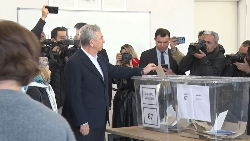 Ankara- Mansur Yavaş, İmamoğlu için oy kullandı /Video eklendi 