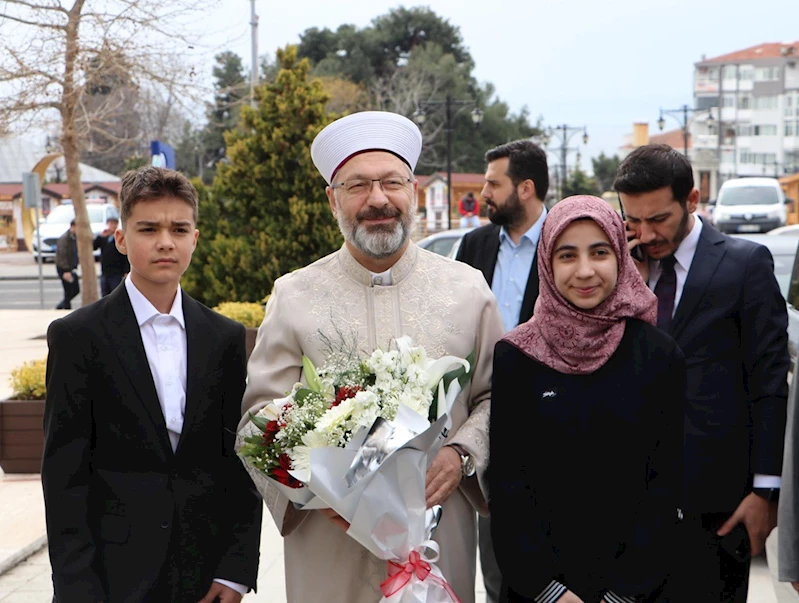 Ali Erbaş: Haçlıların bin sene önce yaptıkları işgali, katliamı bu sefer torunları yapıyor