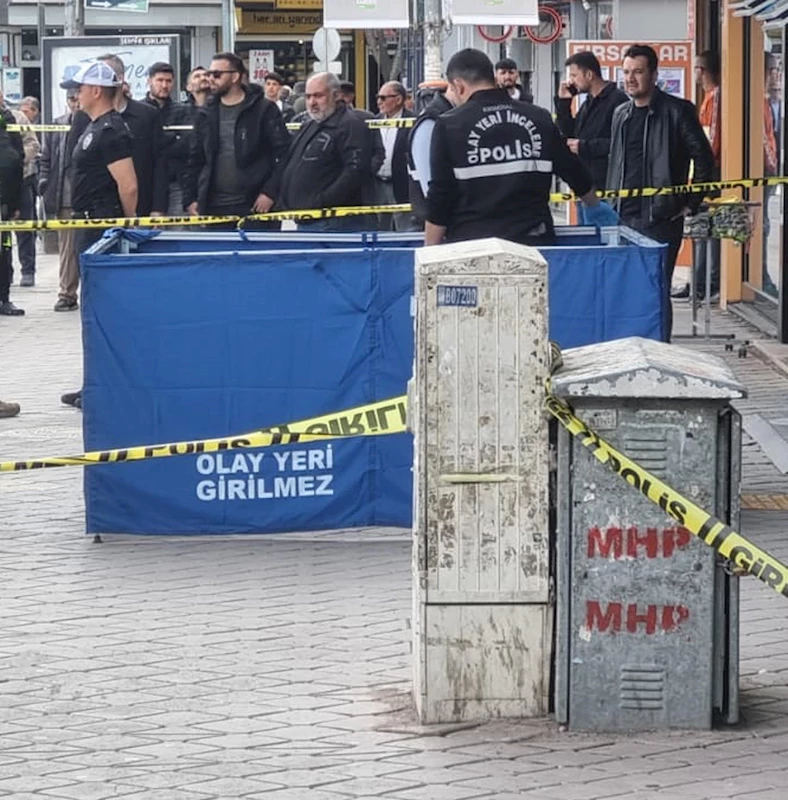 Iğdır - Klimanın tamirini yaparken iş merkezinin terasından düşüp öldü /Video eklendi 