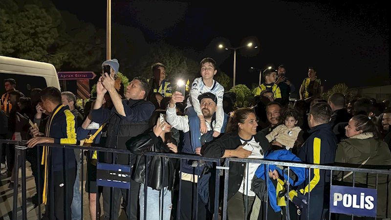 Fenerbahçe’ye Bodrum’da coşkulu karşılama 