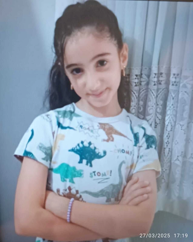 Şakalaştığı arkadaşlarının yola ittiği öğrenci, servis minibüsünün altında kaldı/ Ek fotoğraf