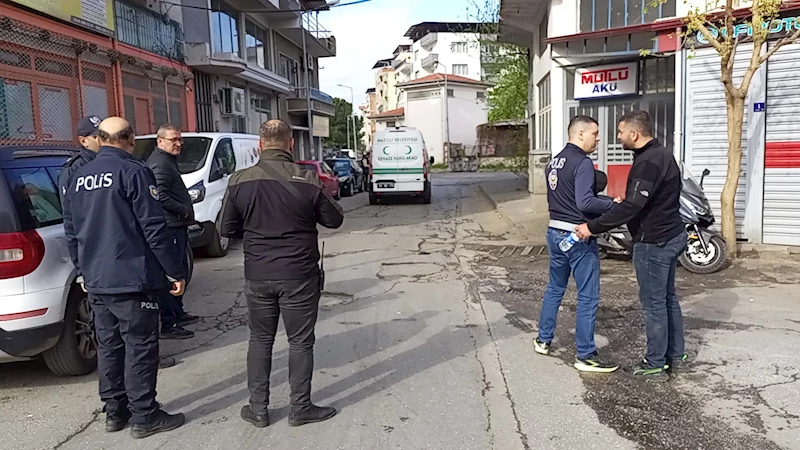 Üniversiteli Büşra