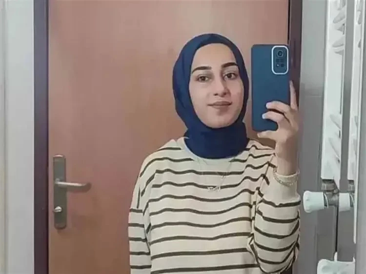 Diyarbakır’da Narin ve Rojin’in mezarlarına ziyaretçi akını / Ek fotoğraflar