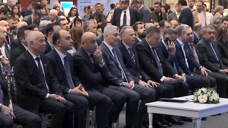 İstanbul - Bakan Bolat: Tekstil ihracatında 1 milyar 570 milyon doları 2 ayda aştık