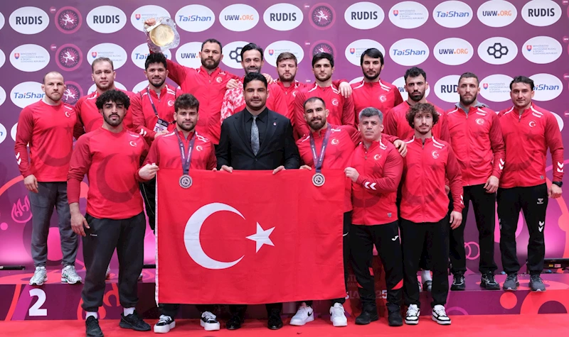 Erkekler Serbest Güreş A Milli Takımı Avrupa üçüncüsü oldu