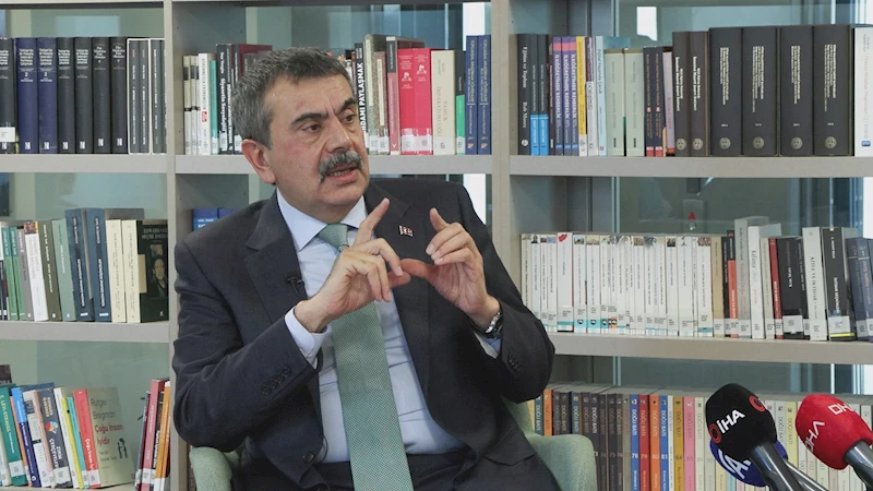 İstanbul - Bakan Tekin: Üniversiteler bilim insanı yetiştirsin, biz de öğretmen yetiştirelim