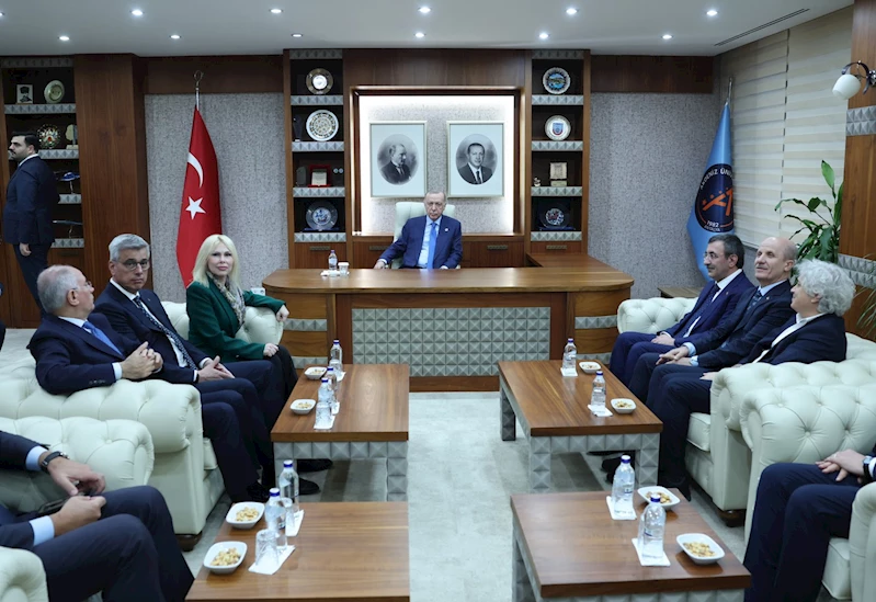 Cumhurbaşkanı Erdoğan Antalya Havalimanı