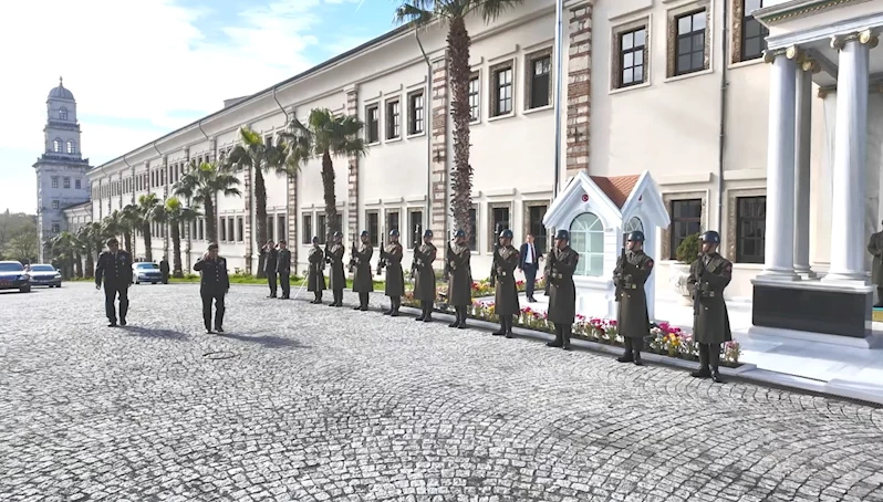 Orgeneral Bayraktaroğlu,1