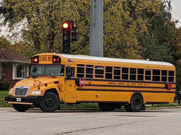 Güney Carolina’da okul otobüsü devrildi: 1 ölü
