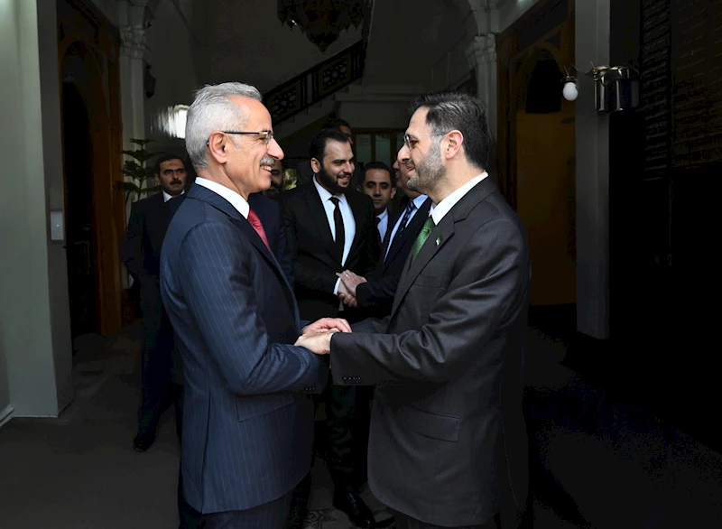 Bakan Uraloğlu, Suriye İletişim ve Bilgi Teknolojileri Bakanı Heikel ile görüştü