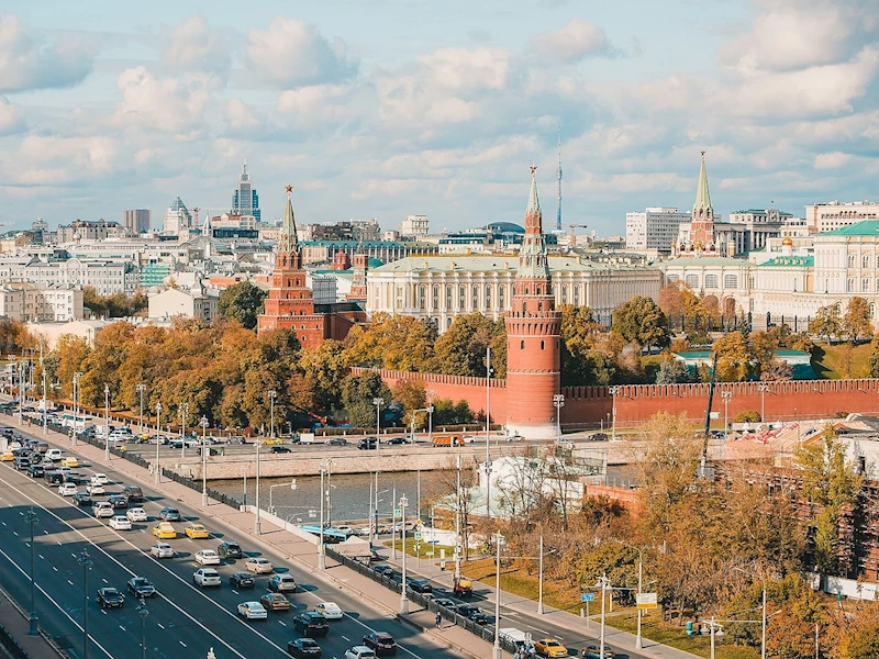 Kremlin: Putin, Papa Franciscus