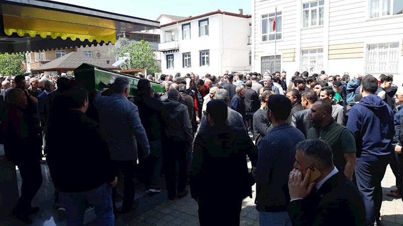 Kocaeli - Otomobil çarpan 6 yaşındaki Zümra, 4 gün sonra yaşam savaşını kaybetti (2) /Video eklendi 