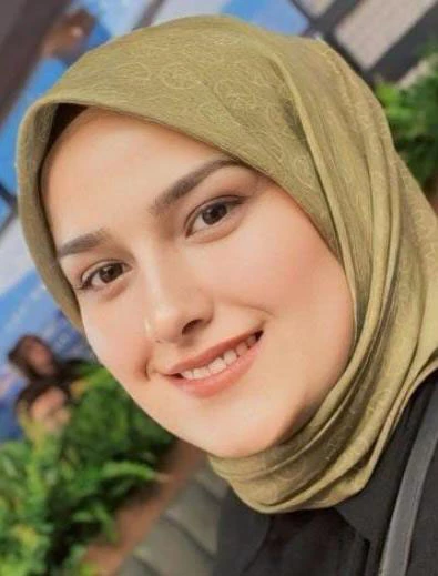 Eşi eşini 55 bıçak darbesiyle öldüren sanığın 