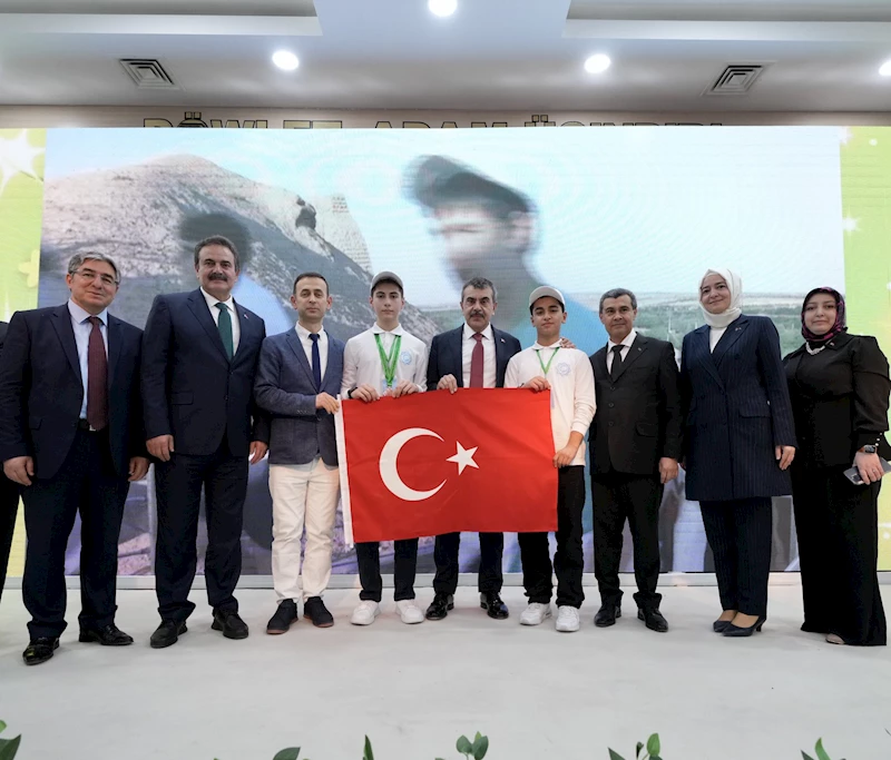 Bakan Tekin, Türkmenistan’da 2