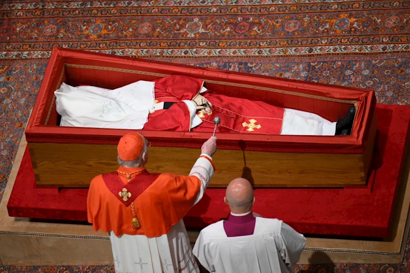 Papa’nın cenaze töreni için hazırlıklar tamamlandı