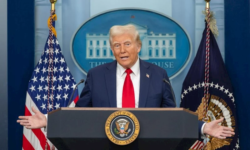 Trump: ABD gemileri Panama ve Süveyş Kanalı